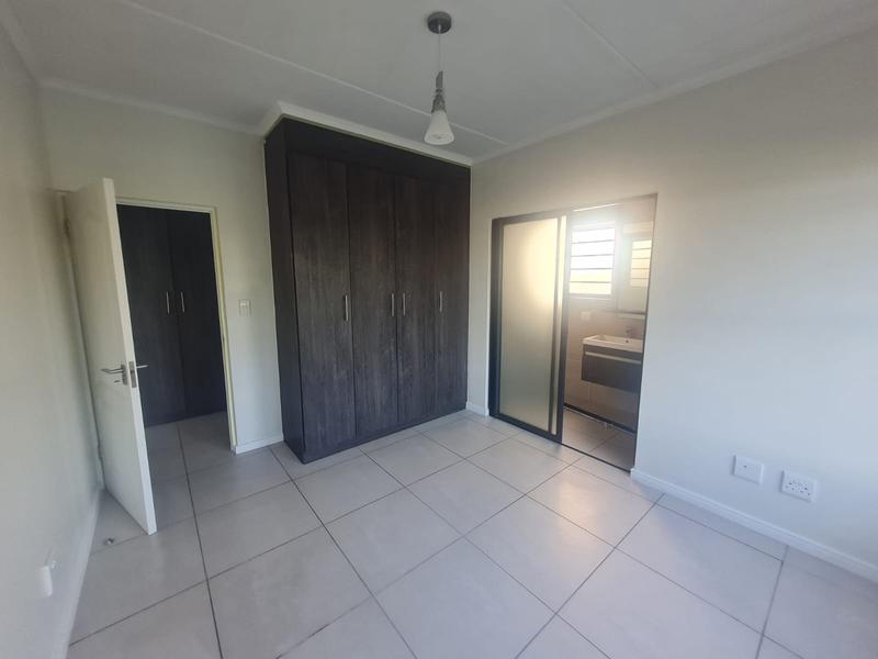 To Let 3 Bedroom Property for Rent in De Velde Western Cape